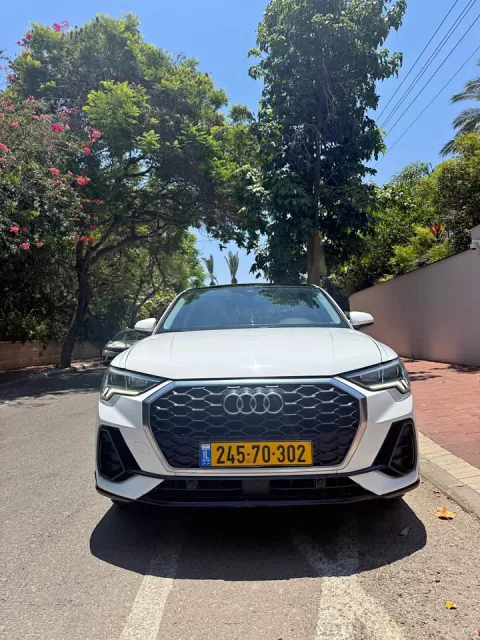 אודי Q3 במצב נדיר ומחיר הזדמנות! שנת 2020 — פרטי — בקרית אונו
