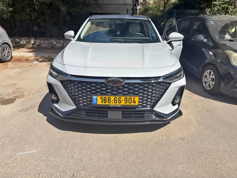 Chery Arrizo 8 PHEV 2025 — חשמלי — בתל אביב - יפו — תמונה 1